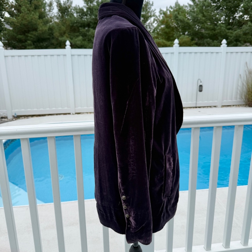 Free People Yesterday's Muse Velvet Jacket Soft Slouchy
Blazer in Deep Purple XS - Picture 3 of 11